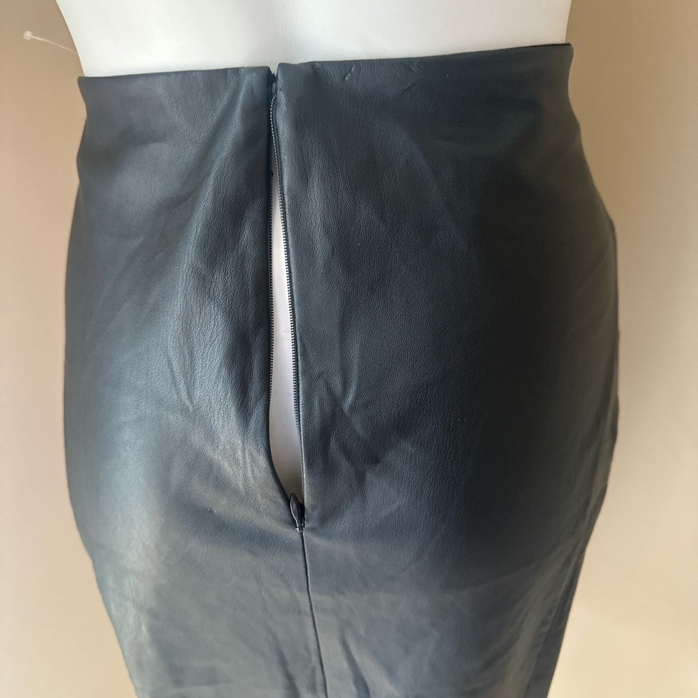 Express Black Faux Leather High-Waist Pencil Skirt - Picture 5 of 9